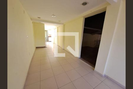 Casa à venda com 4 quartos, 440m² em Centro, Niterói