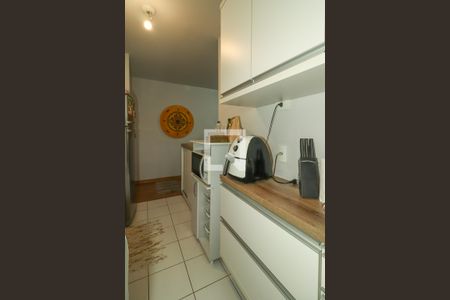 Cozinha de apartamento à venda com 3 quartos, 67m² em Morro Santana, Porto Alegre