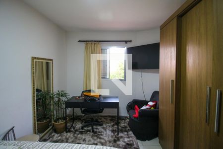 Quarto 2 de casa à venda com 2 quartos, 64m² em Vila Campanela, São Paulo