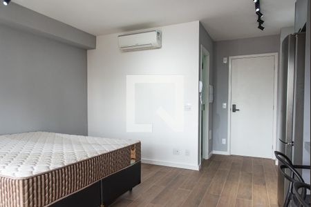 Sala/quarto de apartamento à venda com 1 quarto, 27m² em Vila Mariana, São Paulo