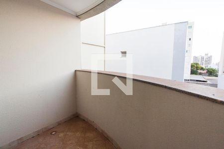 Varanda da Sala de apartamento para alugar com 3 quartos, 103m² em Santa Mônica, Uberlândia