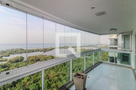 Varanda de apartamento para alugar com 4 quartos, 376m² em Barra da Tijuca, Rio de Janeiro