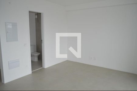 Quarto de kitnet/studio à venda com 1 quarto, 36m² em Vila Firmiano Pinto, São Paulo