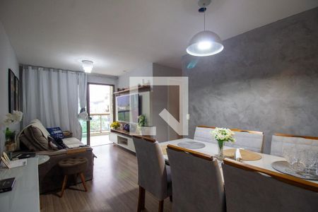 Sala de apartamento para alugar com 2 quartos, 88m² em Recreio dos Bandeirantes, Rio de Janeiro