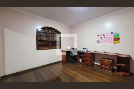 Quarto 1 de casa à venda com 3 quartos, 181m² em Jardim Las Vegas, Santo André