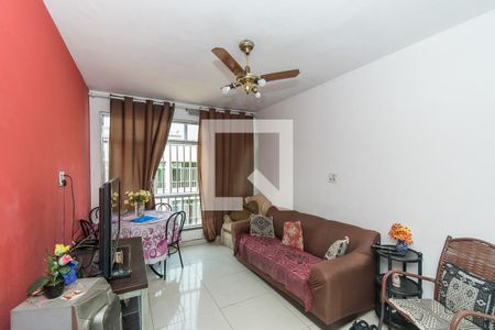 Sala de apartamento à venda com 3 quartos, 70m² em Olaria, Rio de Janeiro