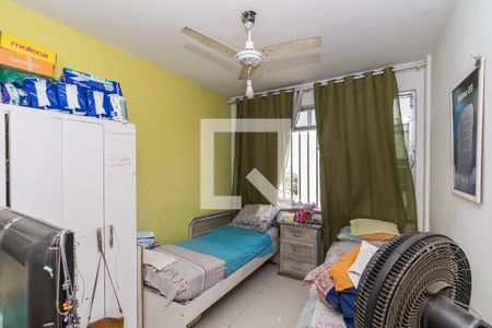 Quarto 1 de apartamento à venda com 3 quartos, 70m² em Olaria, Rio de Janeiro