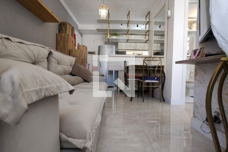 Sala de apartamento para alugar com 2 quartos, 42m² em Anil, Rio de Janeiro