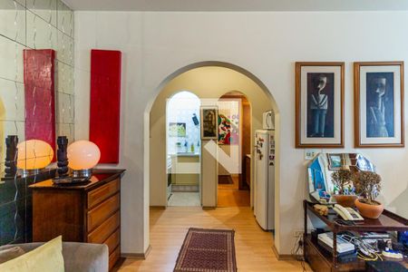 Sala - Entrada de apartamento para alugar com 2 quartos, 70m² em Vila Buarque, São Paulo