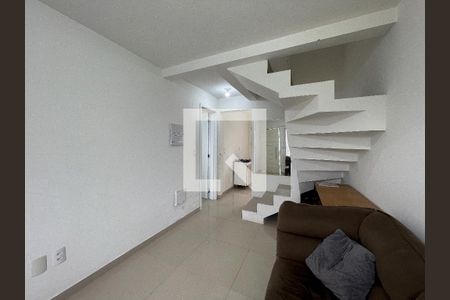 Sala de casa à venda com 2 quartos, 143m² em Scharlau, São Leopoldo