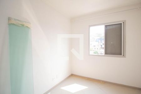 Quarto 1 de apartamento para alugar com 2 quartos, 54m² em Vila Mangalot, São Paulo