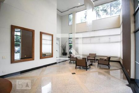 Apartamento para alugar com 300m², 4 quartos e 4 vagas Apartamento para alugar com 300m², 4 quartos e 4 vagasÁrea comum