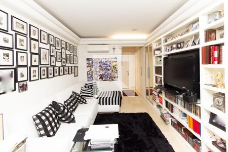 Sala de TV de apartamento para alugar com 4 quartos, 300m² em Vila Clementino, São Paulo