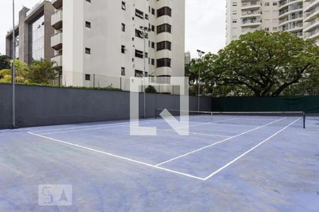 Apartamento para alugar com 300m², 4 quartos e 4 vagas Apartamento para alugar com 300m², 4 quartos e 4 vagasQuadra Esportiva