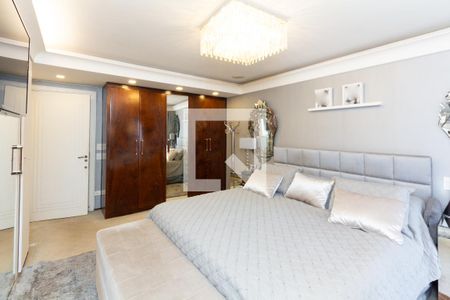 Apartamento para alugar com 300m², 4 quartos e 4 vagas Apartamento para alugar com 300m², 4 quartos e 4 vagasSuíte 3