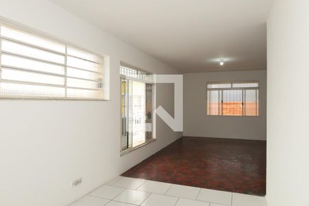 Sala de casa para alugar com 3 quartos, 500m² em Jardim Santo Elias (sao Miguel), São Paulo