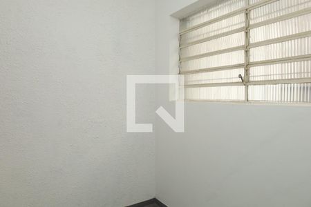 Ante sala de casa para alugar com 3 quartos, 500m² em Jardim Santo Elias (sao Miguel), São Paulo