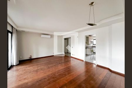 Sala de apartamento para alugar com 4 quartos, 138m² em Brooklin, São Paulo