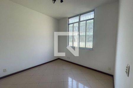 Quarto 1 de apartamento para alugar com 2 quartos, 65m² em Jardim Vinte E Cinco de Agosto, Duque de Caxias