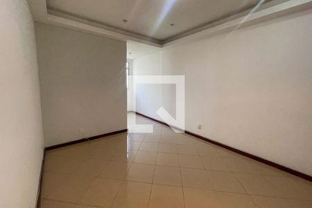 Sala de apartamento para alugar com 2 quartos, 65m² em Jardim Vinte E Cinco de Agosto, Duque de Caxias