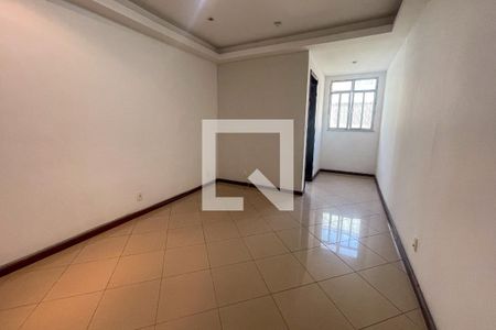 Sala de apartamento para alugar com 2 quartos, 65m² em Jardim Vinte E Cinco de Agosto, Duque de Caxias