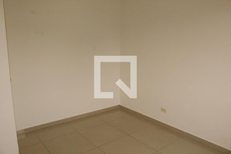 Quarto 1 de casa de condomínio para alugar com 2 quartos, 88m² em Jardim Pioneiro, Cotia