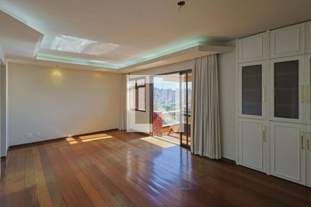 Sala de apartamento à venda com 3 quartos, 115m² em Savassi, Belo Horizonte