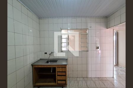 Casa à venda com 80m², 3 quartos e 2 vagas Casa à venda com 80m², 3 quartos e 2 vagasCozinha