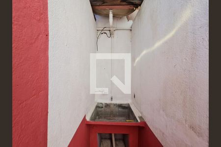 Casa à venda com 80m², 3 quartos e 2 vagas Casa à venda com 80m², 3 quartos e 2 vagas Edícula e Area de Serviço