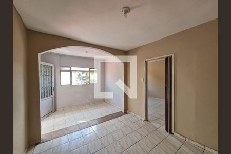 Sala  de casa para alugar com 3 quartos, 195m² em Torres Tibagy, Guarulhos