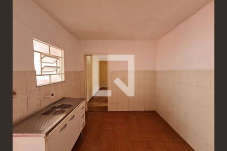 Casa à venda com 80m², 3 quartos e 2 vagas Casa à venda com 80m², 3 quartos e 2 vagas Edícula Cozinha