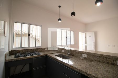 Sala e Cozinha de casa à venda com 2 quartos, 97m² em Vila Nelson, São Paulo