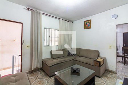 Sala  de casa à venda com 3 quartos, 100m² em Santa Maria, Osasco