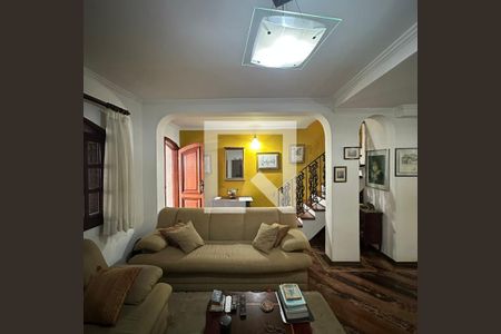 Sala de Estar de casa para alugar com 4 quartos, 160m² em Vila Butantã, São Paulo