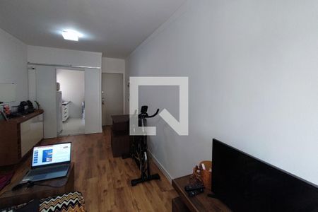 Sala de apartamento à venda com 2 quartos, 77m² em Cambuí, Campinas