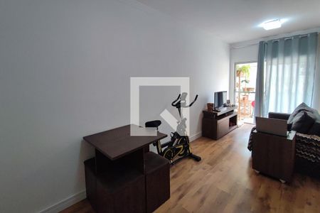 Sala de apartamento à venda com 2 quartos, 77m² em Cambuí, Campinas