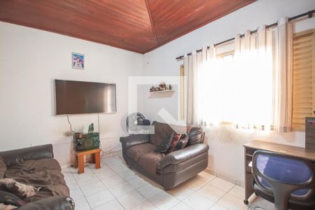 Sala (Casa 2) de casa à venda com 6 quartos, 192m² em Centro, Osasco