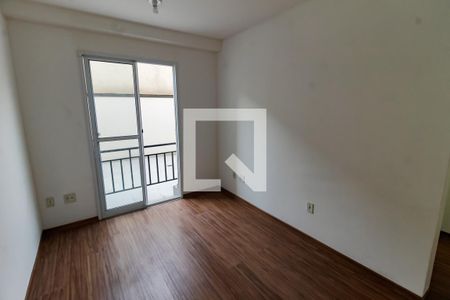 Sala de apartamento para alugar com 1 quarto, 39m² em Jardim Santa Rosa, Taboão da Serra