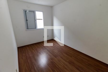 Quarto de apartamento para alugar com 1 quarto, 39m² em Jardim Santa Rosa, Taboão da Serra