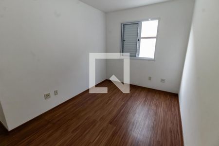 Quarto de apartamento para alugar com 1 quarto, 39m² em Jardim Santa Rosa, Taboão da Serra