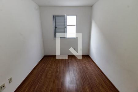 Quarto de apartamento para alugar com 1 quarto, 39m² em Jardim Santa Rosa, Taboão da Serra