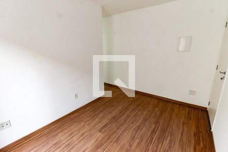 Sala de apartamento para alugar com 1 quarto, 39m² em Jardim Santa Rosa, Taboão da Serra