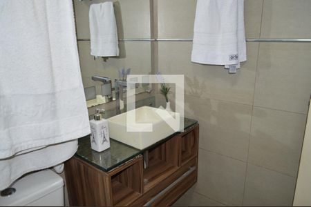 Banheiro de apartamento à venda com 2 quartos, 42m² em Sé, São Paulo