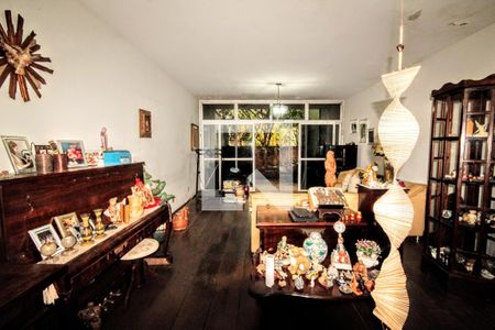 sala de casa à venda com 4 quartos, 305m² em Santo Antônio, Belo Horizonte