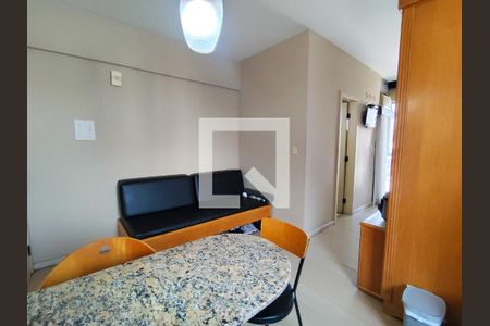 Sala/Cozinha de apartamento à venda com 1 quarto, 33m² em Lourdes, Belo Horizonte