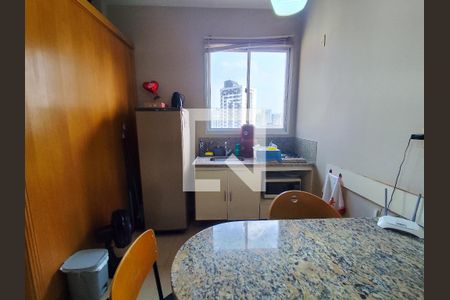 Sala/Cozinha de apartamento à venda com 1 quarto, 33m² em Lourdes, Belo Horizonte