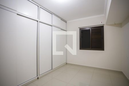 Quarto 1 de apartamento para alugar com 2 quartos, 107m² em Centro, Taubaté