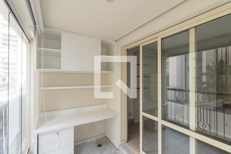 Varanda da Sala de apartamento à venda com 3 quartos, 100m² em Higienopolis, São Paulo