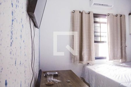 Quarto 1 de casa para alugar com 3 quartos, 300m² em Vila Paulicéia, São Paulo