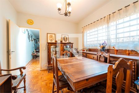 Casa à venda com 3 quartos, 161m² em Moema, São Paulo